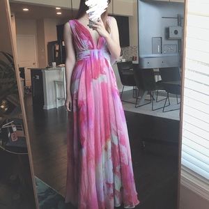 Brand new Fame and Partners Prom Dress size 4